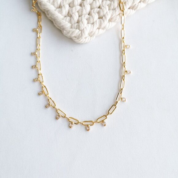 Kendra Scott Lindy Gold White CZ Crystal Chain Necklace - Picture 2 of 5
